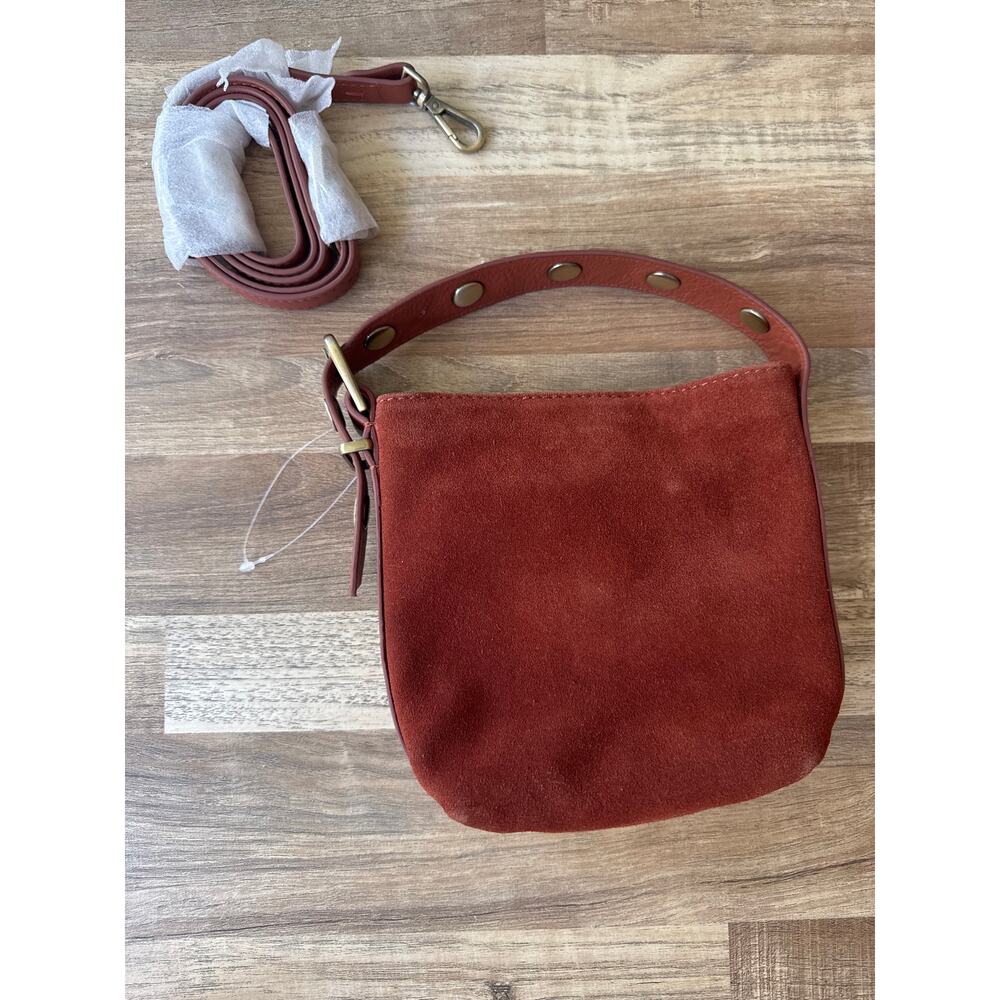 Madewell Mini Essential Bucket Tote Bag in Rust with Crossbody Strap - Picture 3 of 4